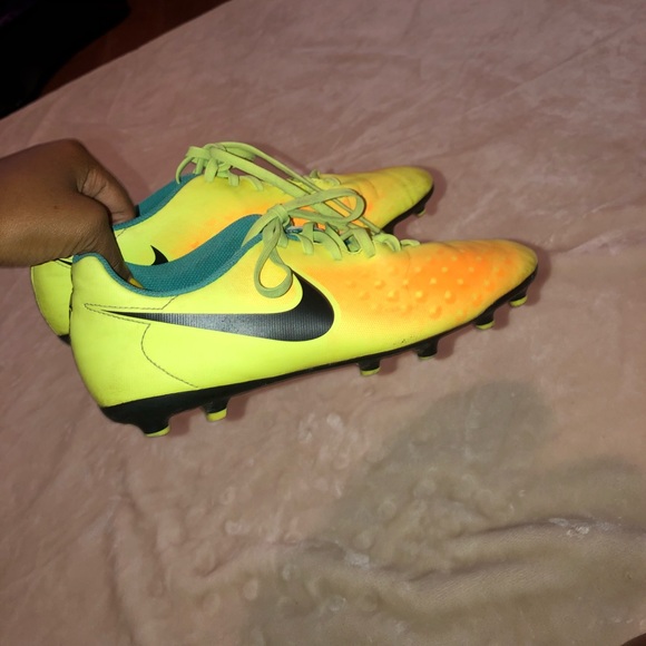 Nike Shoes - Nike soccer cleats
